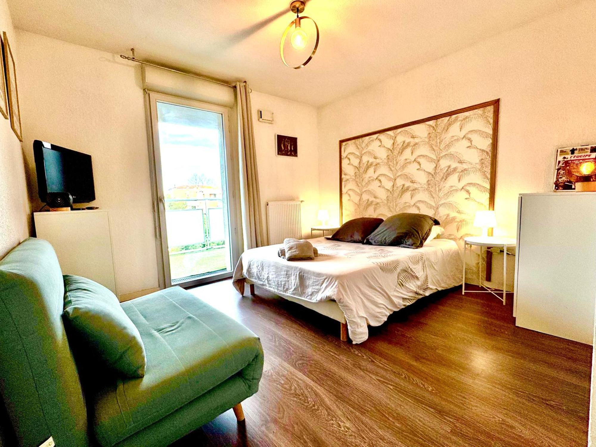 Bel Appartement T3 De 60M2 Avec Parking, Terrasse, Proche Du Metro Et Du Periph Тулуза Экстерьер фото
